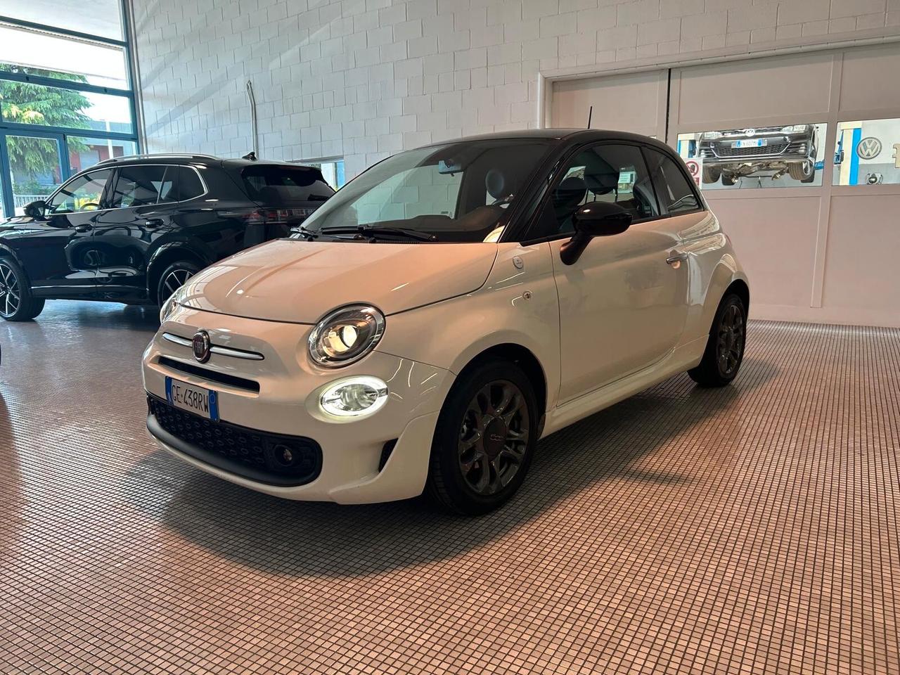 Fiat 500 1.0 Hybrid Hey Google