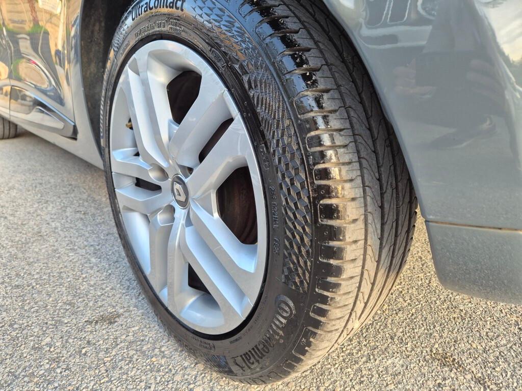 Renault Clio 1.5 dCi MOSCHINO FULL LED NAVI CAMERA