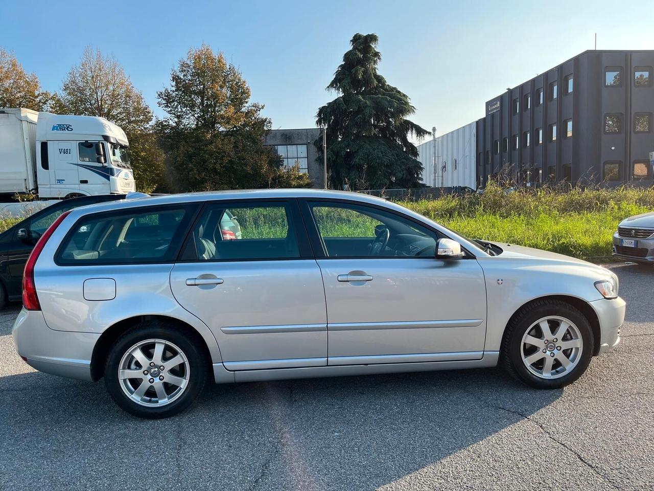 Volvo V50 2.0 D cat Momentum