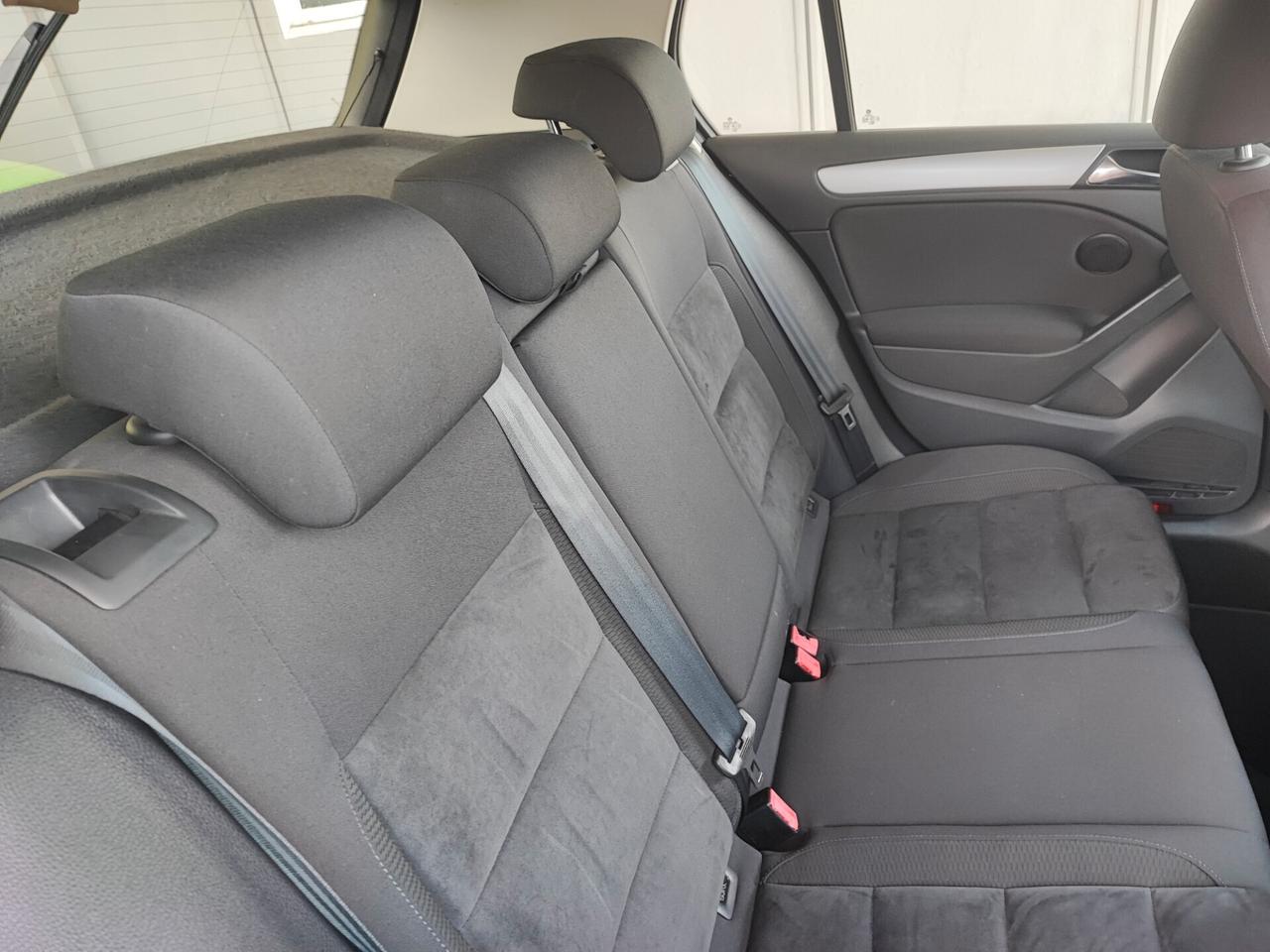 Volkswagen Golf 2.0 TDI 140CV DPF DSG Highline