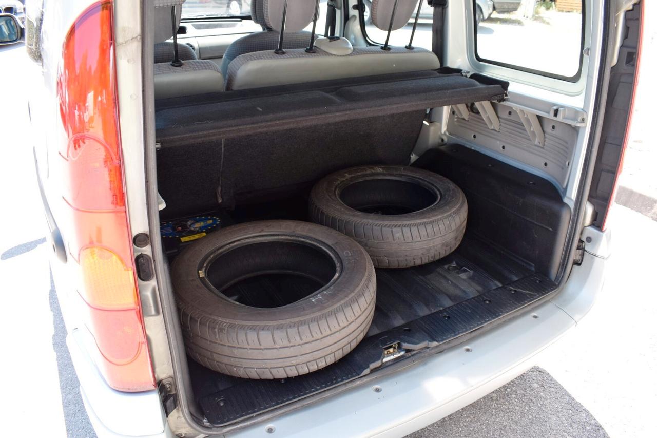 Renault Kangoo 1.5 dCi/84CV 5p. Luxe