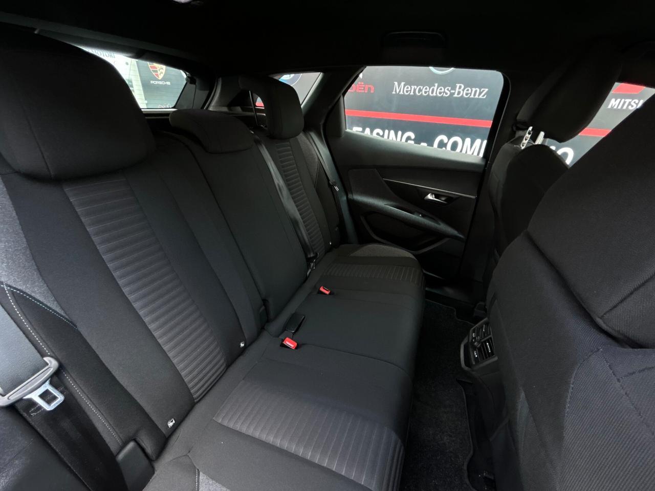 Peugeot 3008 2024 1.5 BlueHDi 130 AUT. Allure Pack