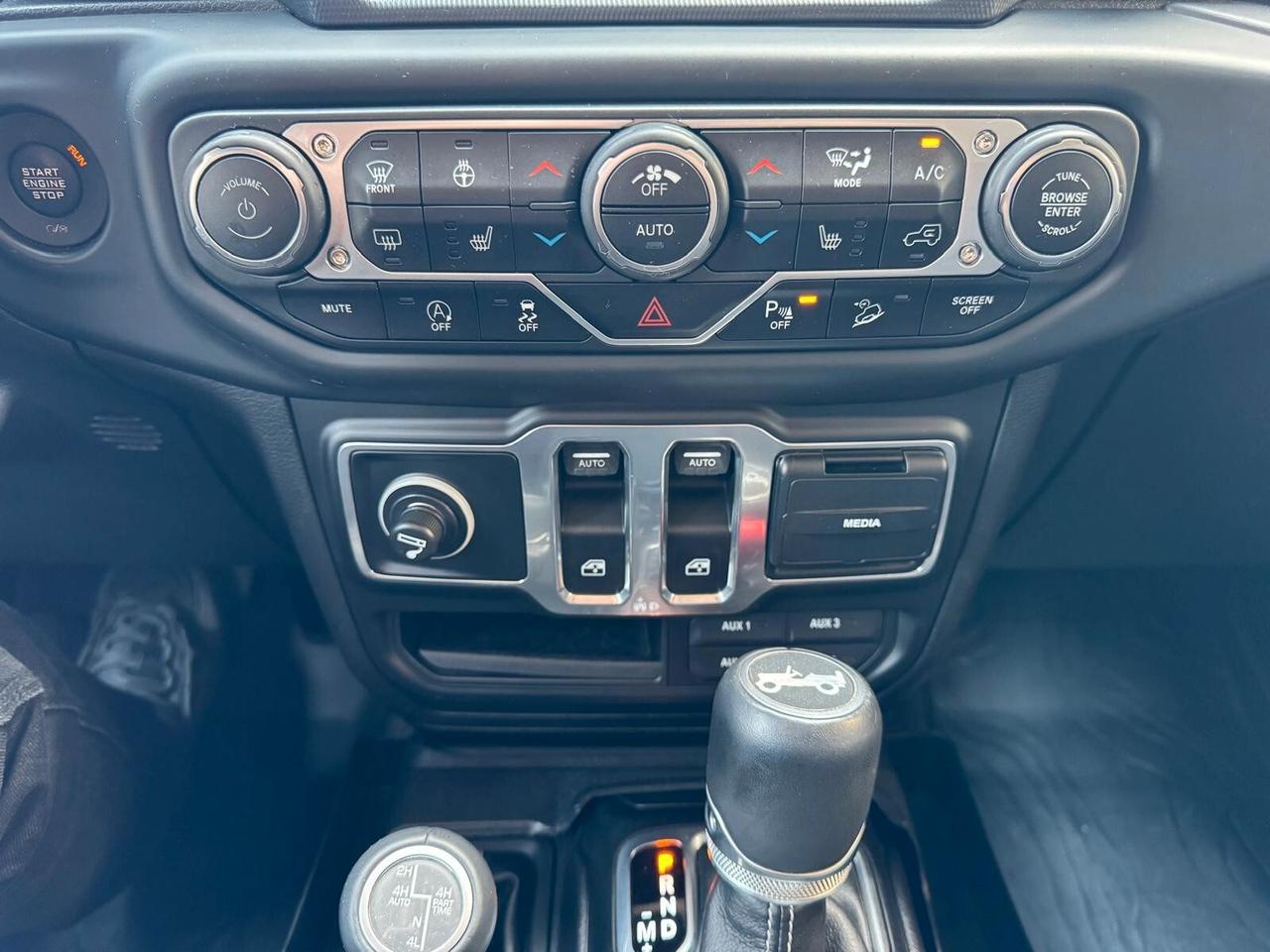 Jeep Wrangler 2.2 Mjt II Sahara