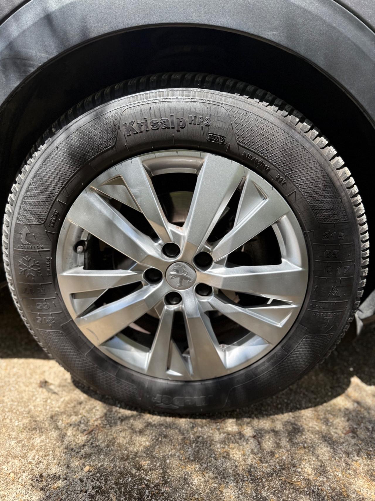 Peugeot 3008 BlueHDi 130 S&S EAT8 Allure Pack