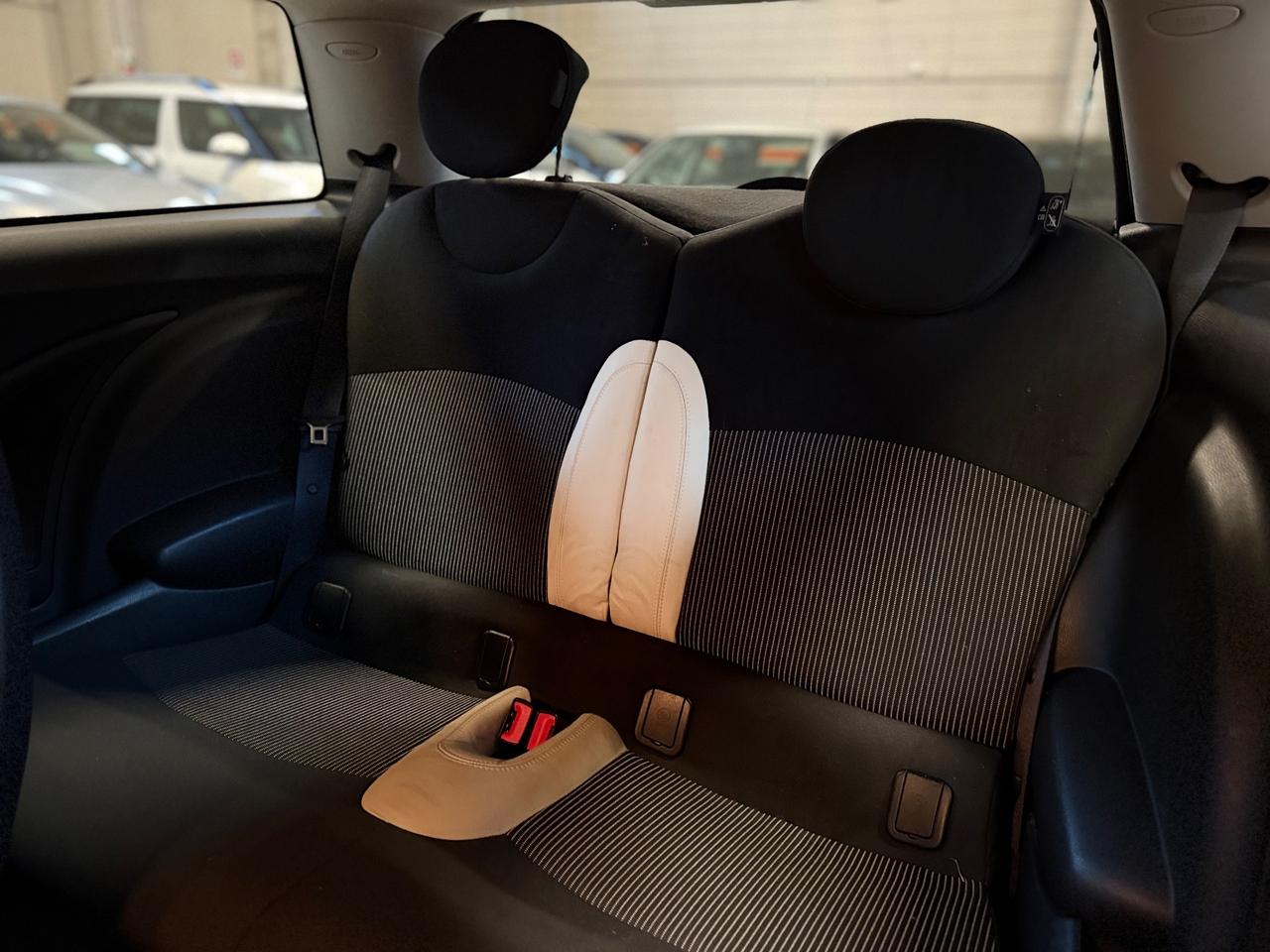 Mini 1.4 16V Abbey Road NEOPATENTATI