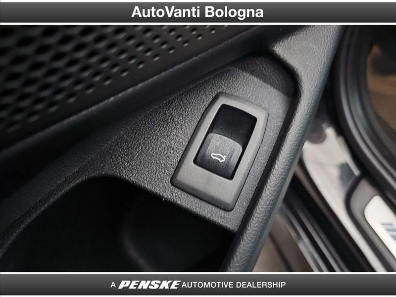 BMW Serie 3 320d Touring mhev 48V xdrive MSport auto