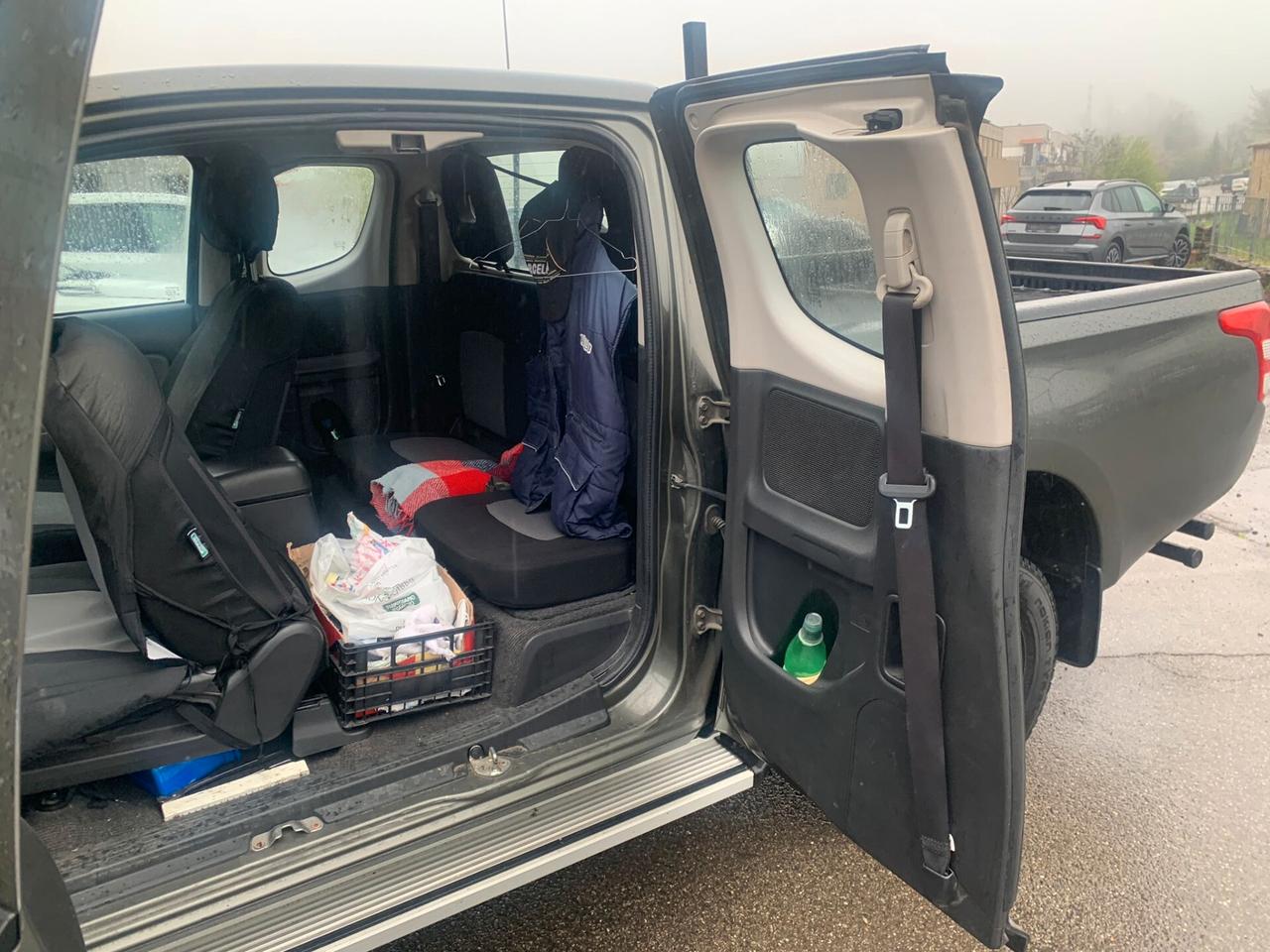 Mitsubishi L200 4 Posti, autoc, tdi 4x4, unico prop, 140000km 2018, tenuto +, tagliandi, cassone lun, accessori