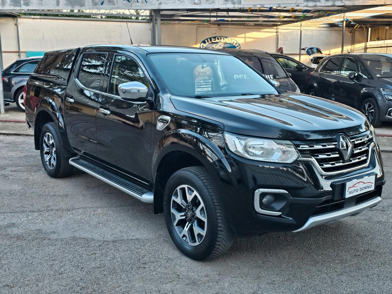 Renault Alaskan 2.3 DCI TWIN TURBO 190CV 4WD INTENS