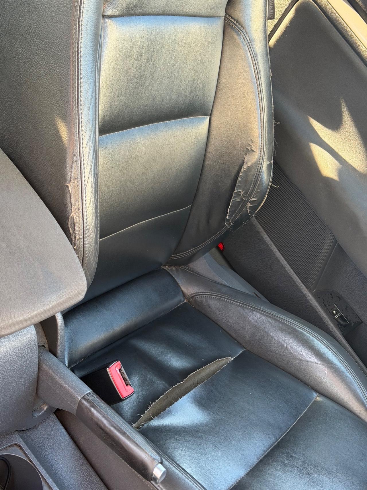 Volkswagen Golf 1.6 16V FSI 3p. Sportline