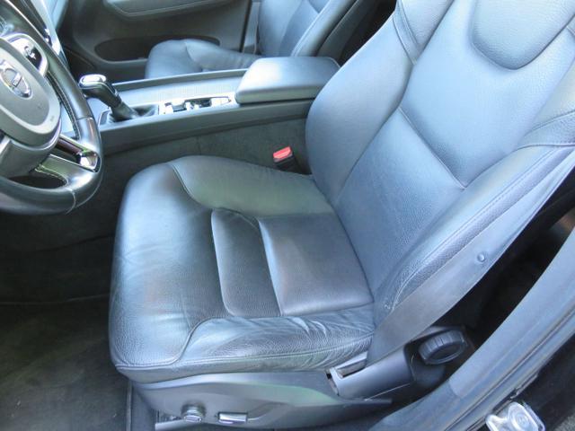 VOLVO XC60 D4 AWD Business