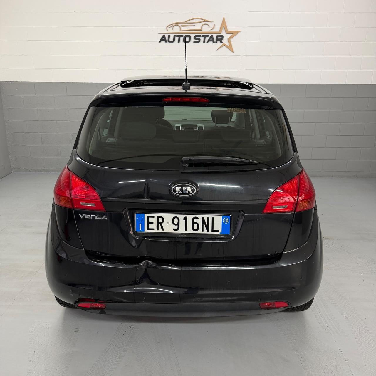 Kia Venga 1.4 CVVT Cool NEOPATENTATI EURO5