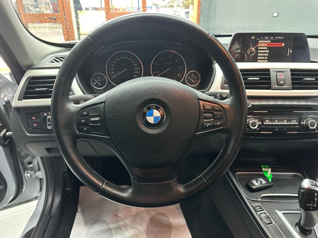Bmw 316d Touring Business advantage aut. 2015