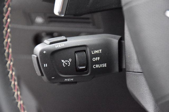 DS AUTOMOBILES DS 3 Crossback PureTech 155 aut. Performance Line+ *Sedili risc.*