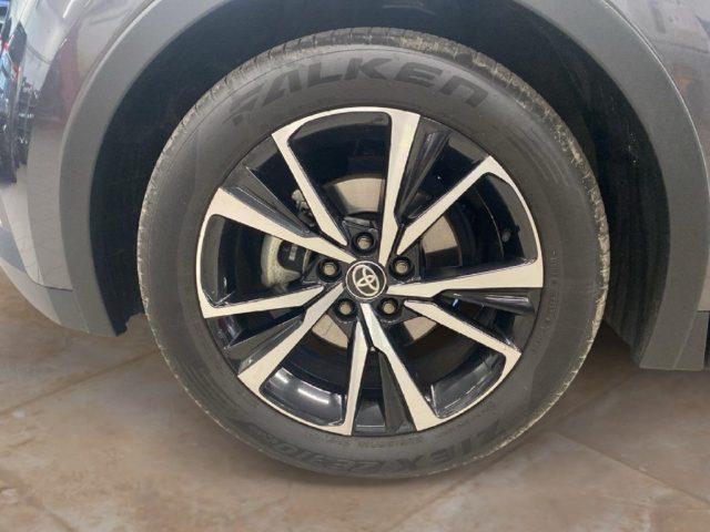 TOYOTA C-HR 1.8 Hybrid E-CVT Trend