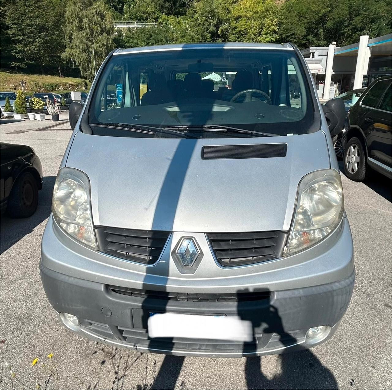 Renault Trafic T27 2.0 dCi/115 PC-TN Passenger Black Edition