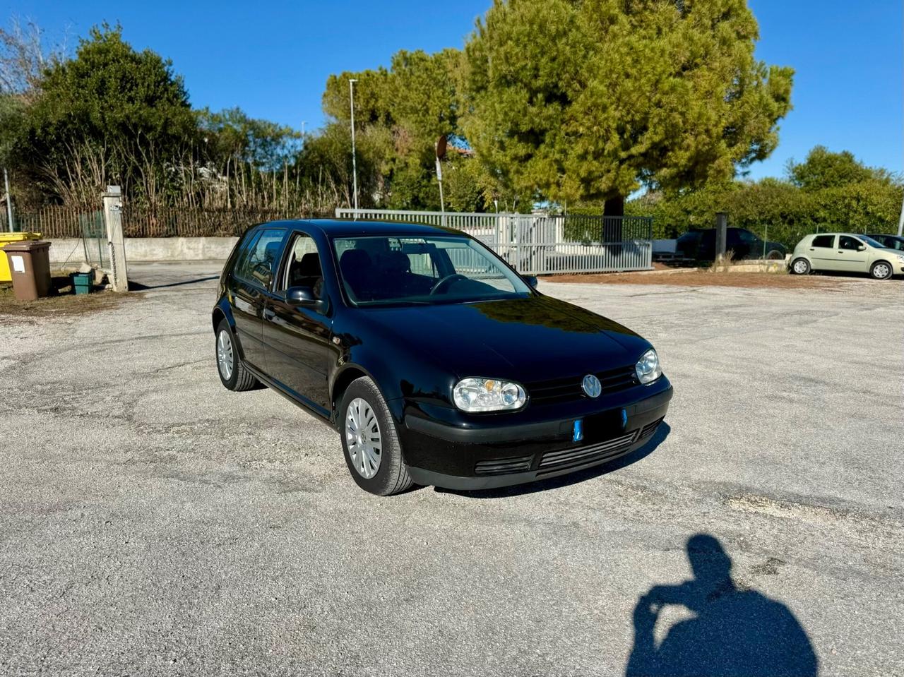 Volkswagen Golf 1.4 Benzina 75cavalli Neopatentati