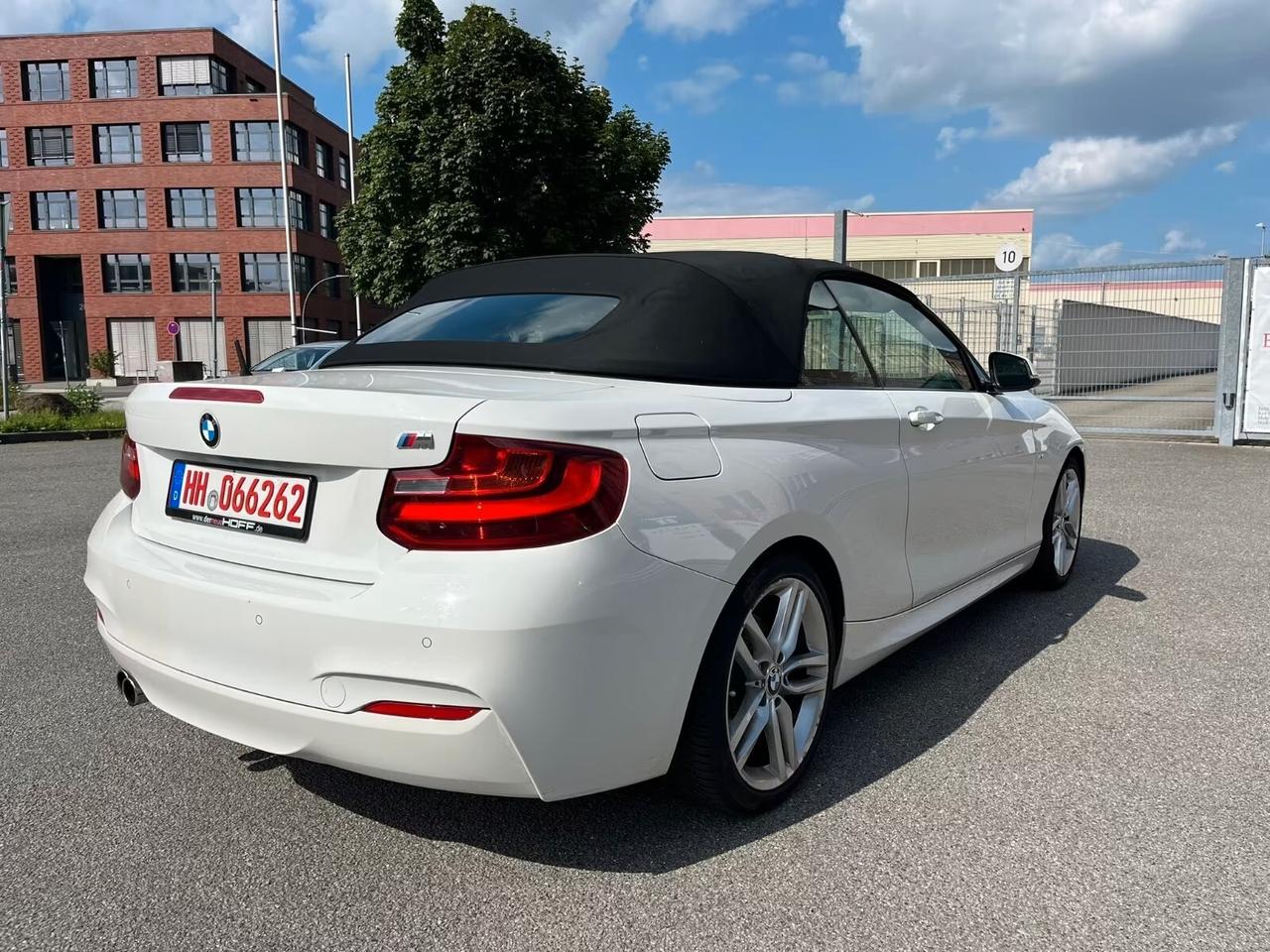 Bmw 220i Cabrio Msport aut.