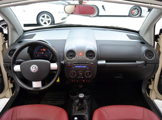 VOLKSWAGEN New Beetle 1.6 Cabrio Limited Red Edition Service VW