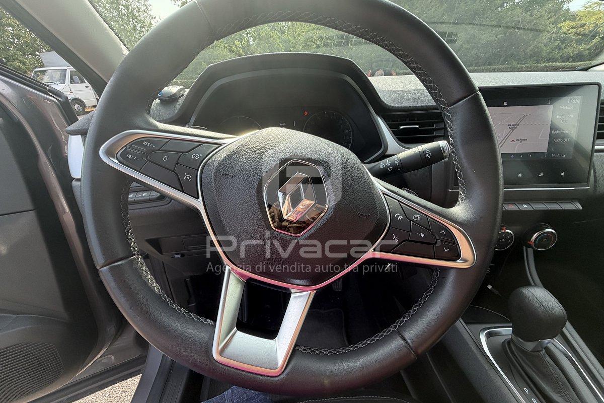 RENAULT Captur Blue dCi 115 CV EDC Intens