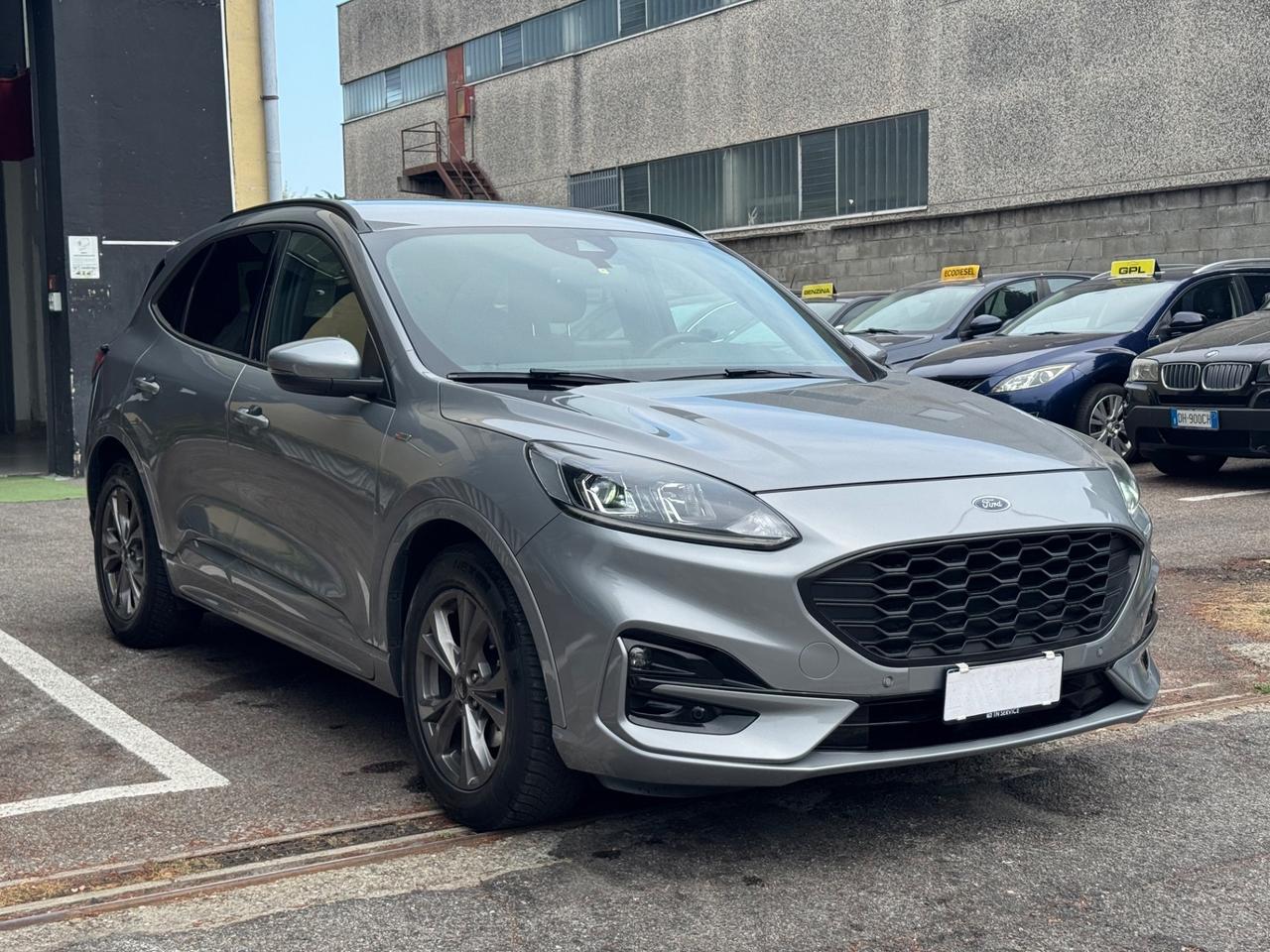 Ford Kuga 1.5 EcoBlue 120 CV aut. 2WD ST-Line Design