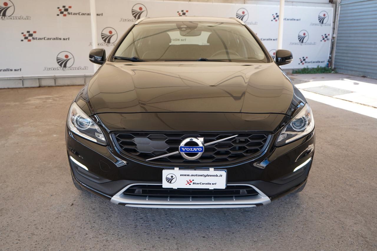 Volvo V60 Cross Country D3 Geartronic Business