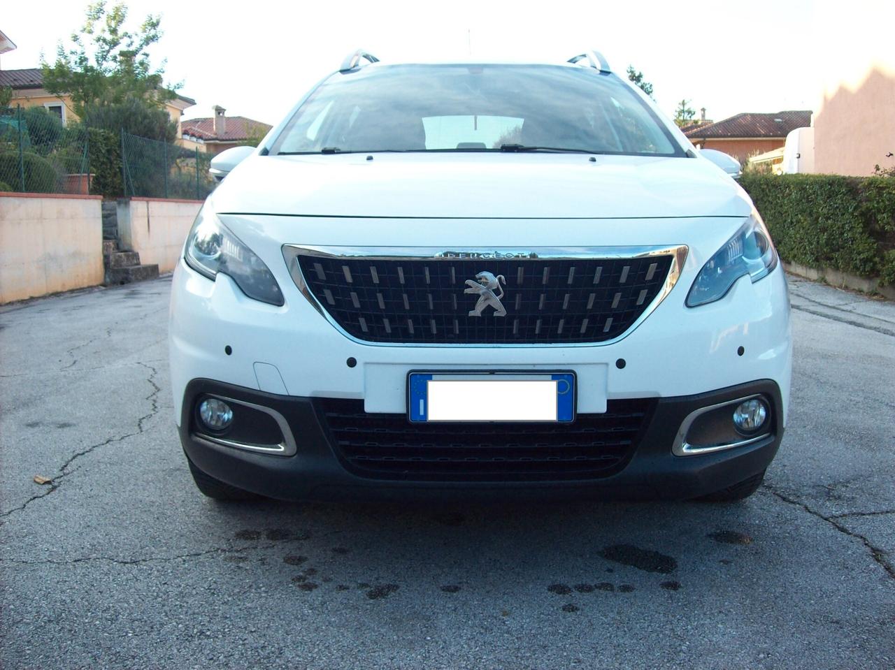 Peugeot 2008 BlueHDi 100 Black Matt km 130000 x neopatentati