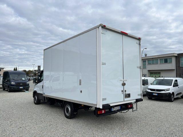 IVECO Daily 35S14 3.0 FURGONATO BOX
