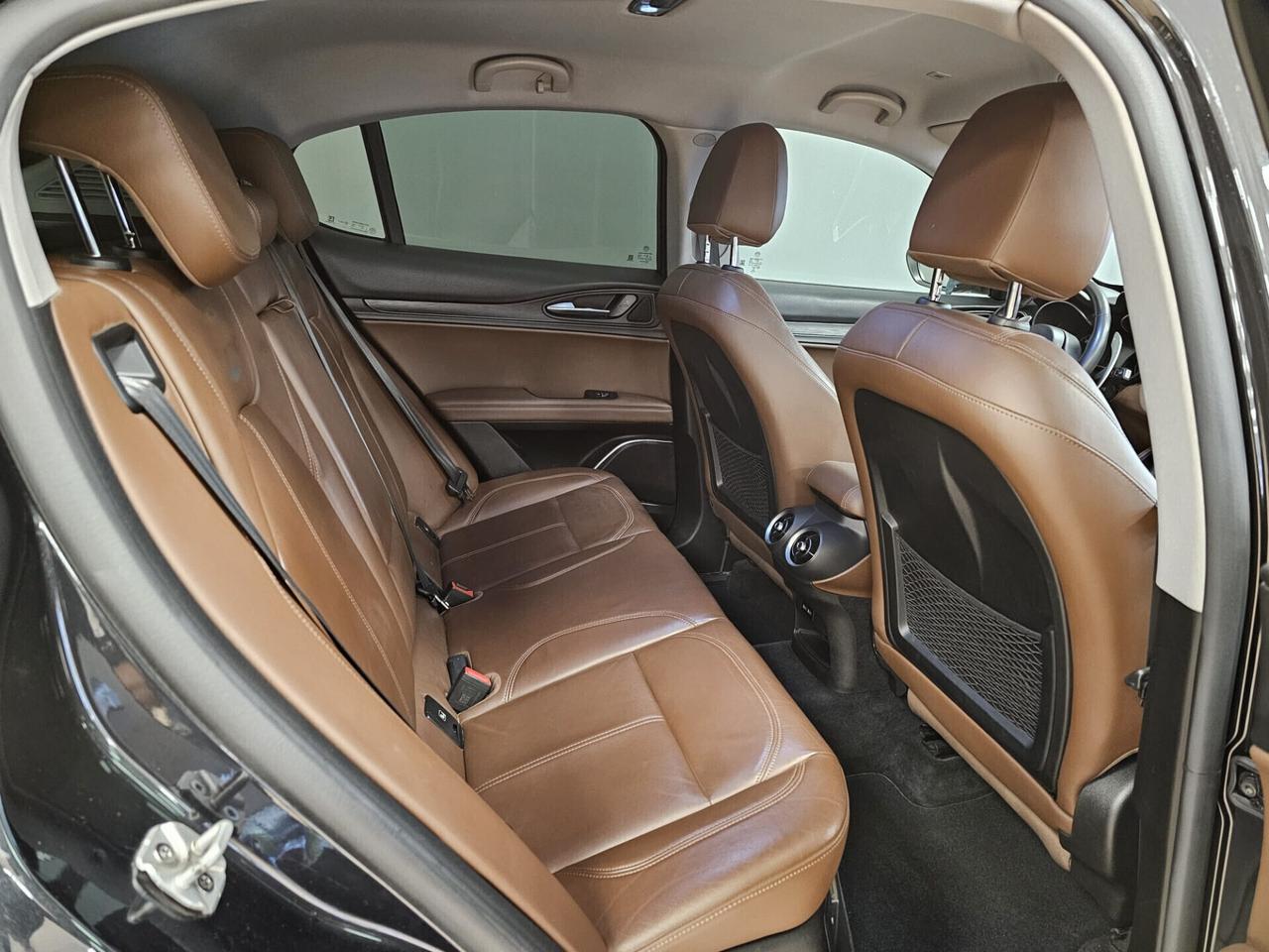 Alfa Romeo Stelvio 2.2d Q4 210cv Super