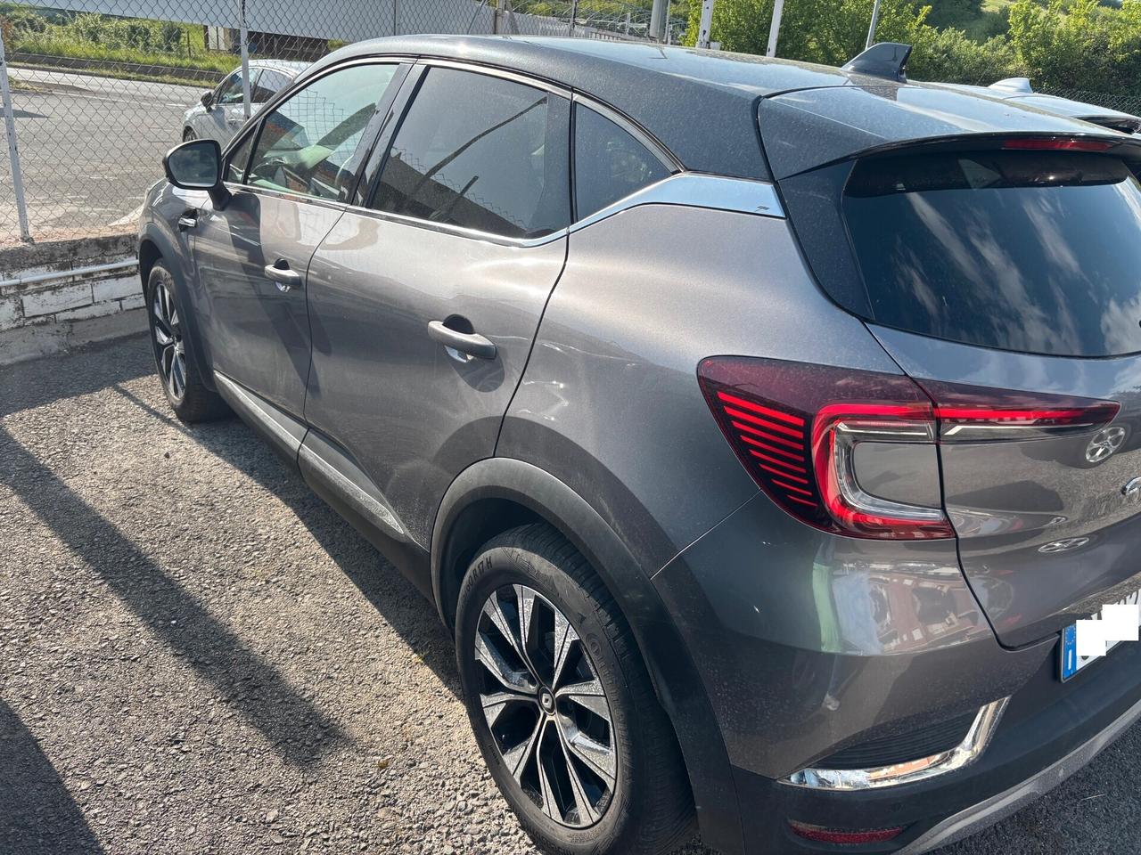 Renault Captur TCe 90 CV GPL Equilibre TELECAMERA, CERCHI, SENSORI ANTERIORE POSTERIORE, FARI LED!!!