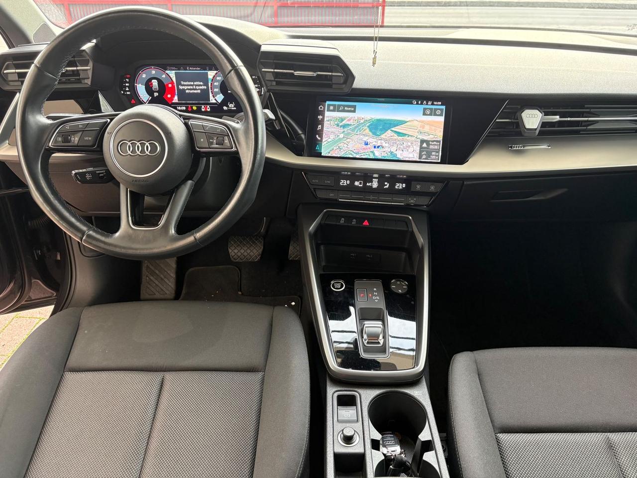 Audi A3 Business Advanced 2.0 30 TDI #9219