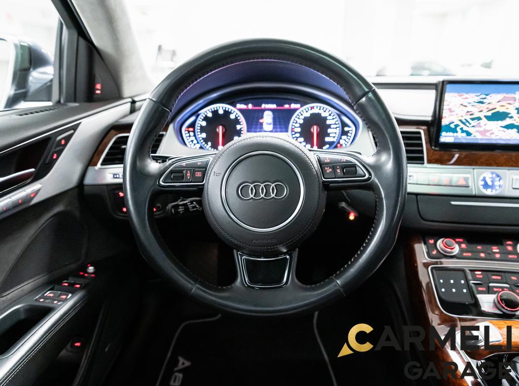 Audi A8 III 2013 L 6.3 W12 quattro tiptronic