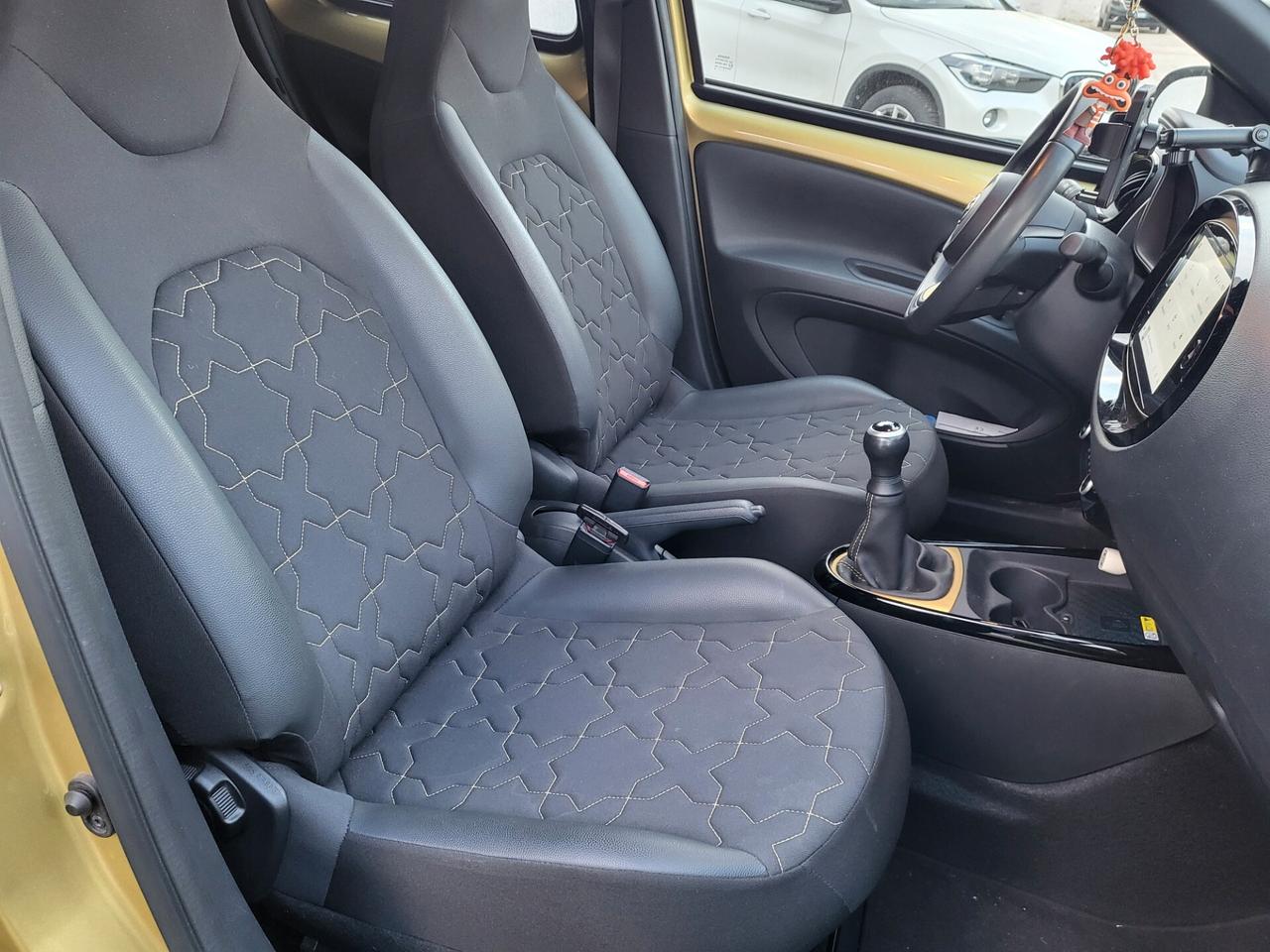 Toyota Aygo X 1.0 VVT-i 72 CV 5 porte Lounge Air Uniprò