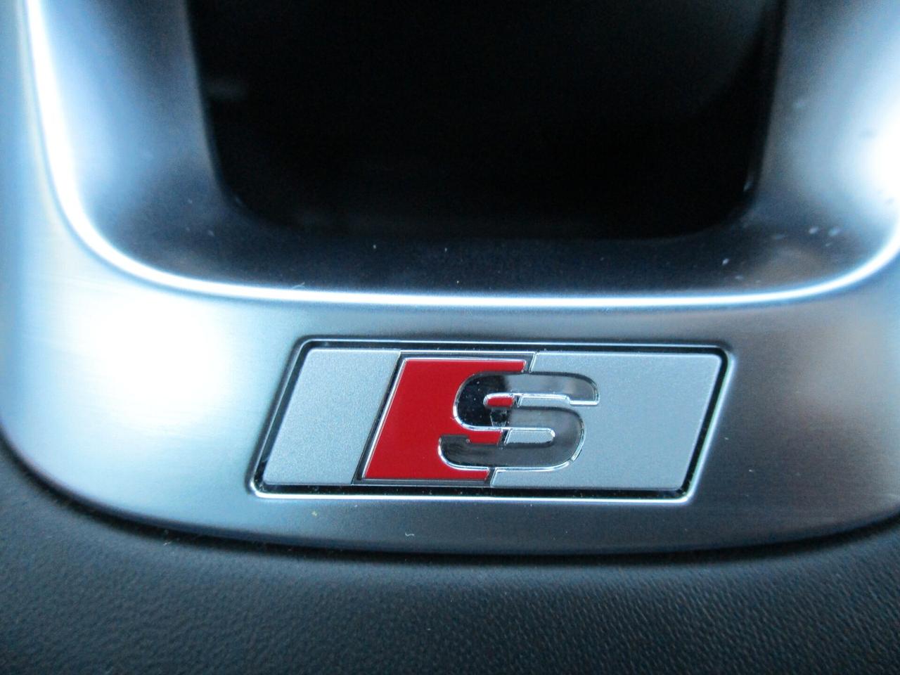 Audi Q2 35 TFSI S tronic line Edition