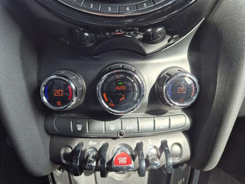 MINI Mini 5 porte Mini 2.0 Cooper SD Business XL 3p auto