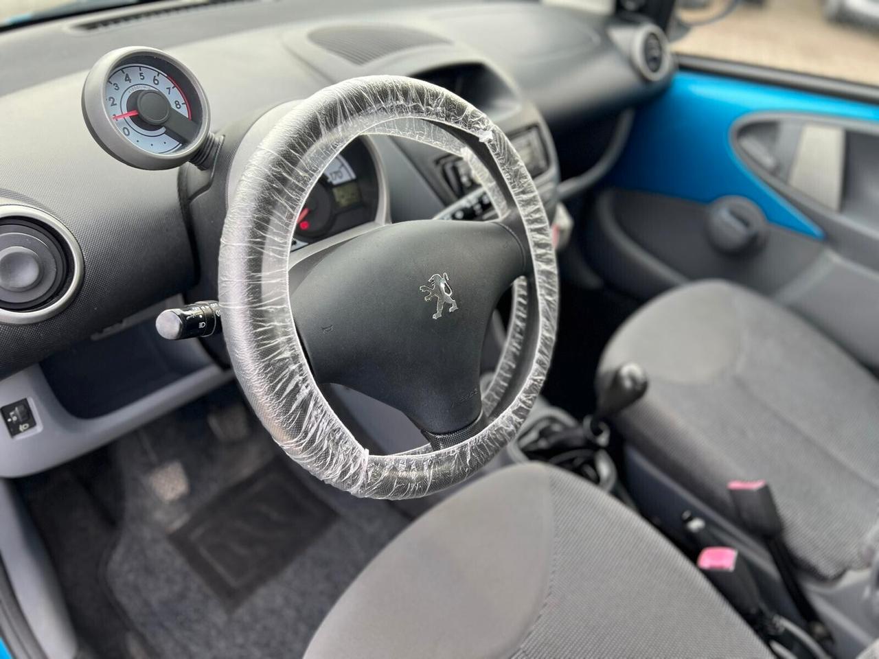 Peugeot 107 1.0 68CV 5p. Sweet Years