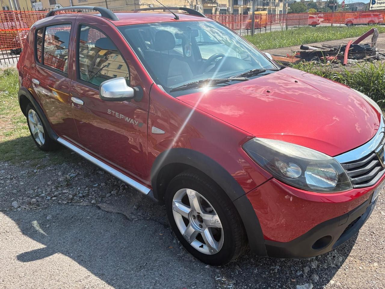 Dacia Sandero Stepway 1.6 8V GPL 85CV