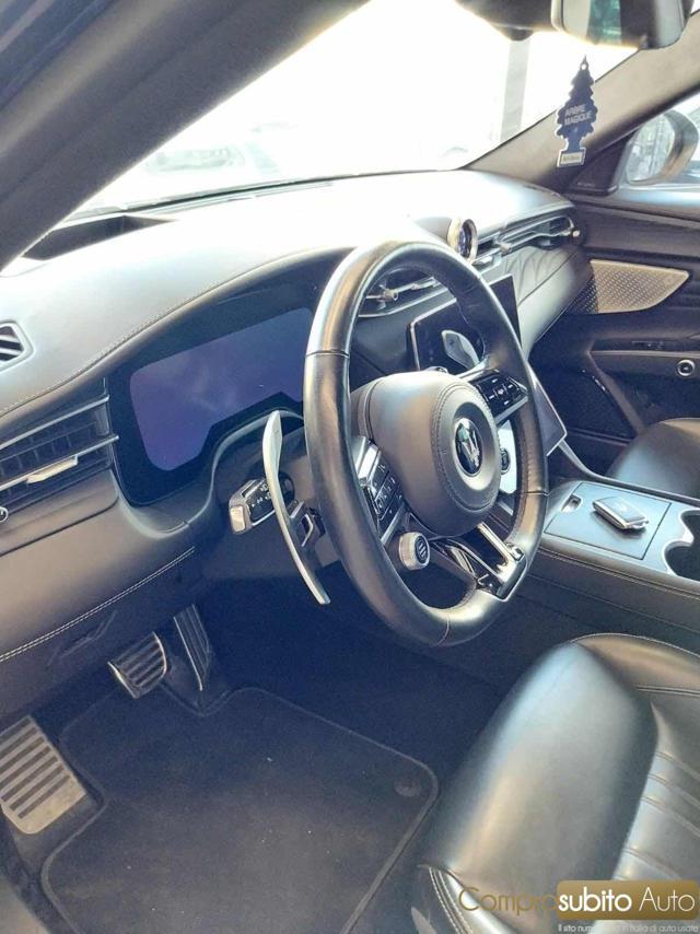 MASERATI Grecale MHEV 300 CV AWD GT