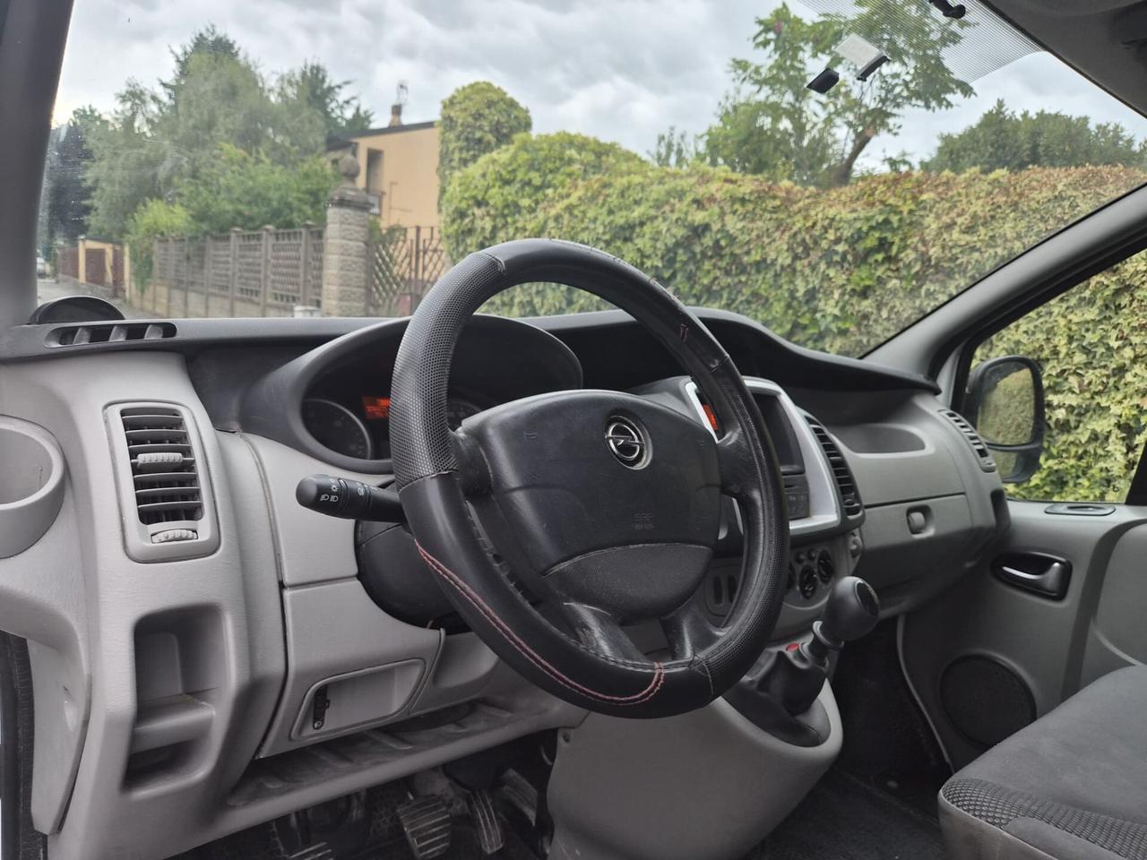 Opel Vivaro 29 2.0 CDTI 120CV PC-TA Furgone Easytronic