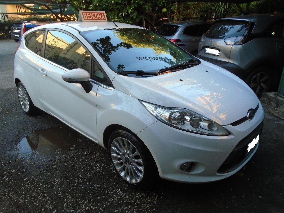 FORD Fiesta '2011 119000 KM UNICO PROP.