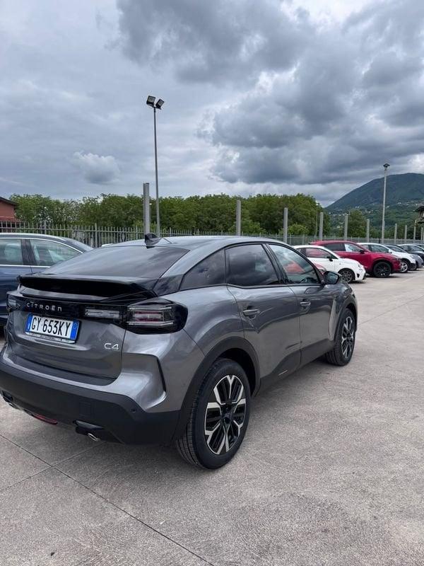 Citroën C4 HYBRID 136 e-DCS6 - MAX