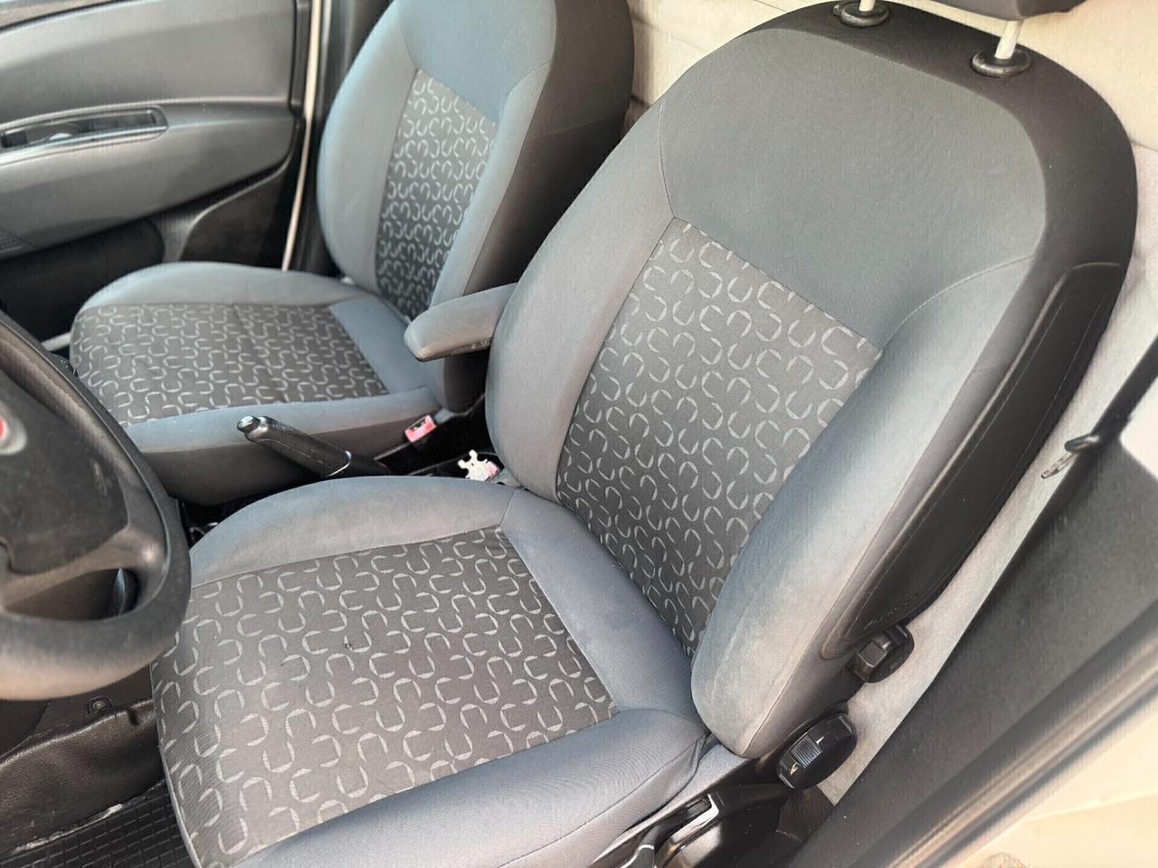 fiat doblo 1300 multijet 4 porte 2011