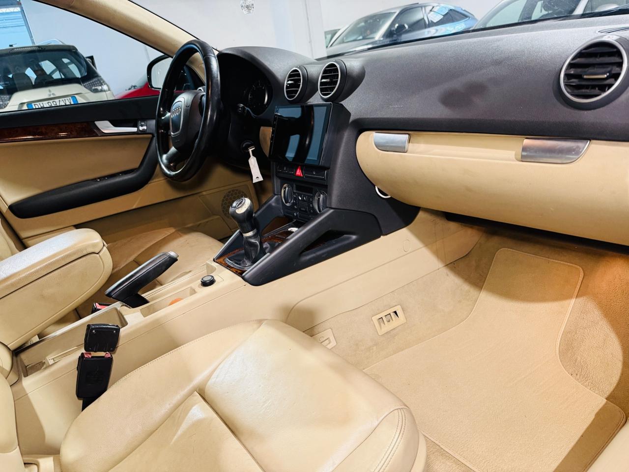 Audi A3 SPB 2.0 16V TDI Ambition*PELLE*NAVI*MANUALE*