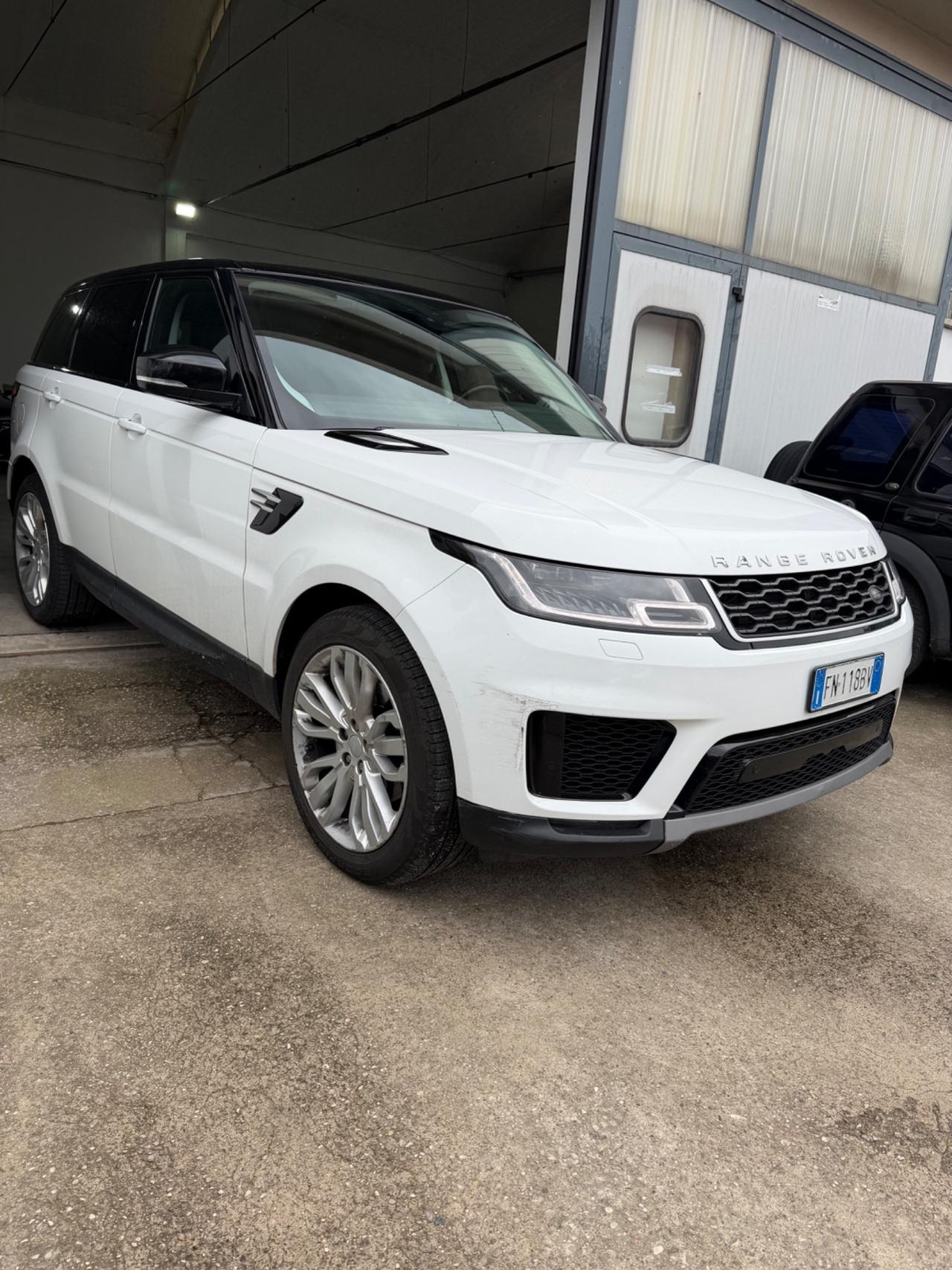 Land Rover Range Sport 3.0 TDV6 HSE Dynamic