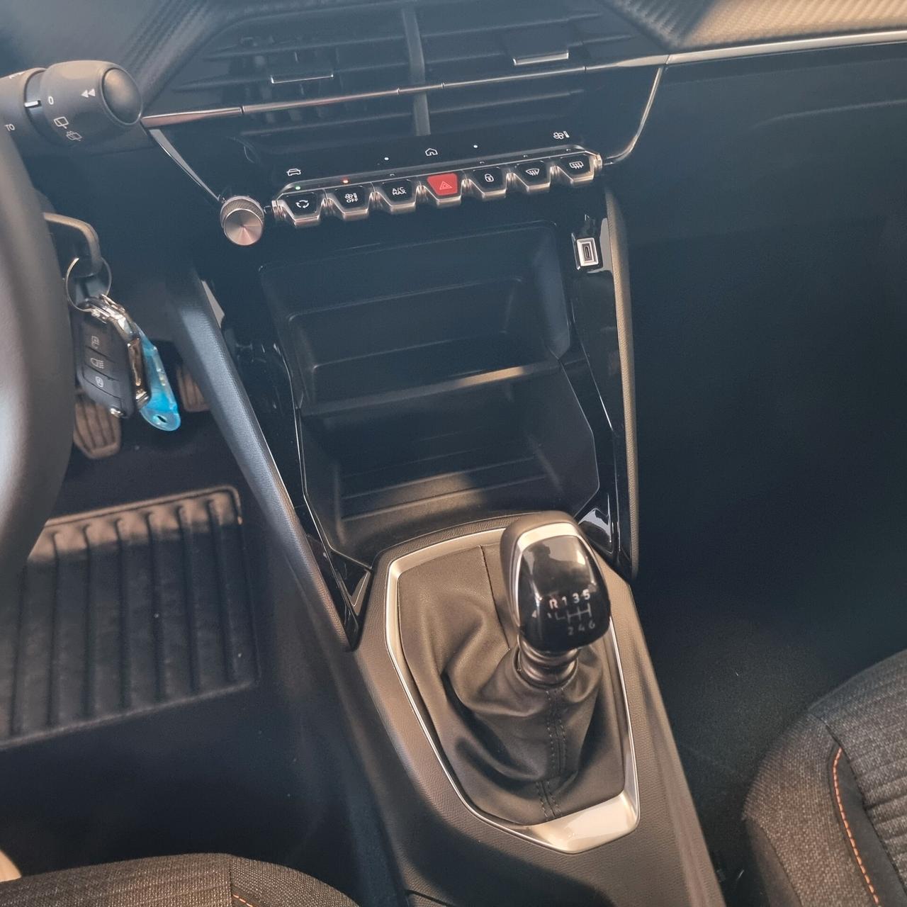 Peugeot 2008 PureTech 100 S&S Style