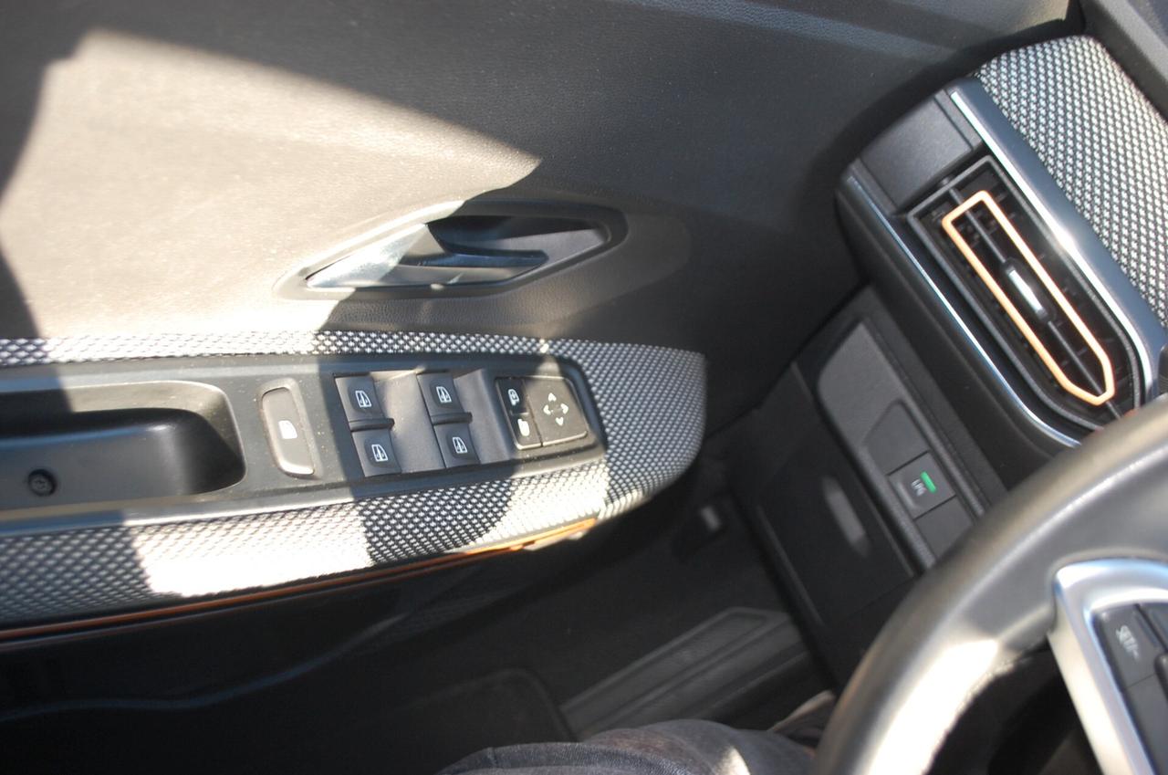 Dacia Sandero Stepway 1.0 tce Comfort Eco-g 100CV Uff Italy Led USB