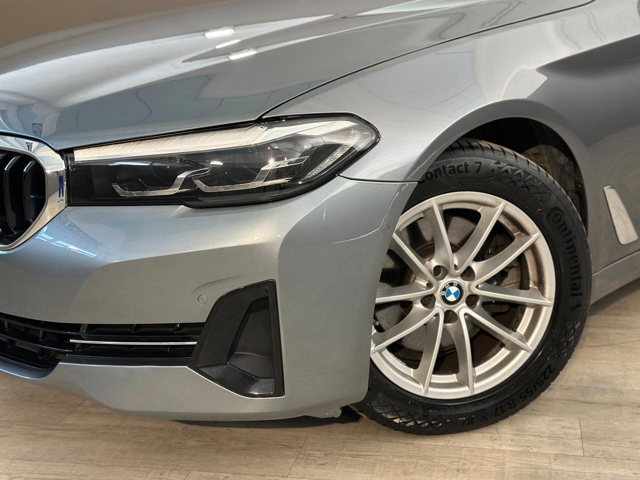 BMW 520 d Touring MHEV xDrive Business auto