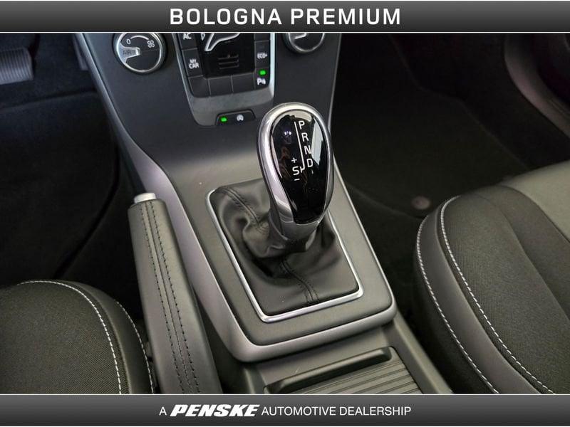 Volvo V40 D2 Geartronic Business Plus