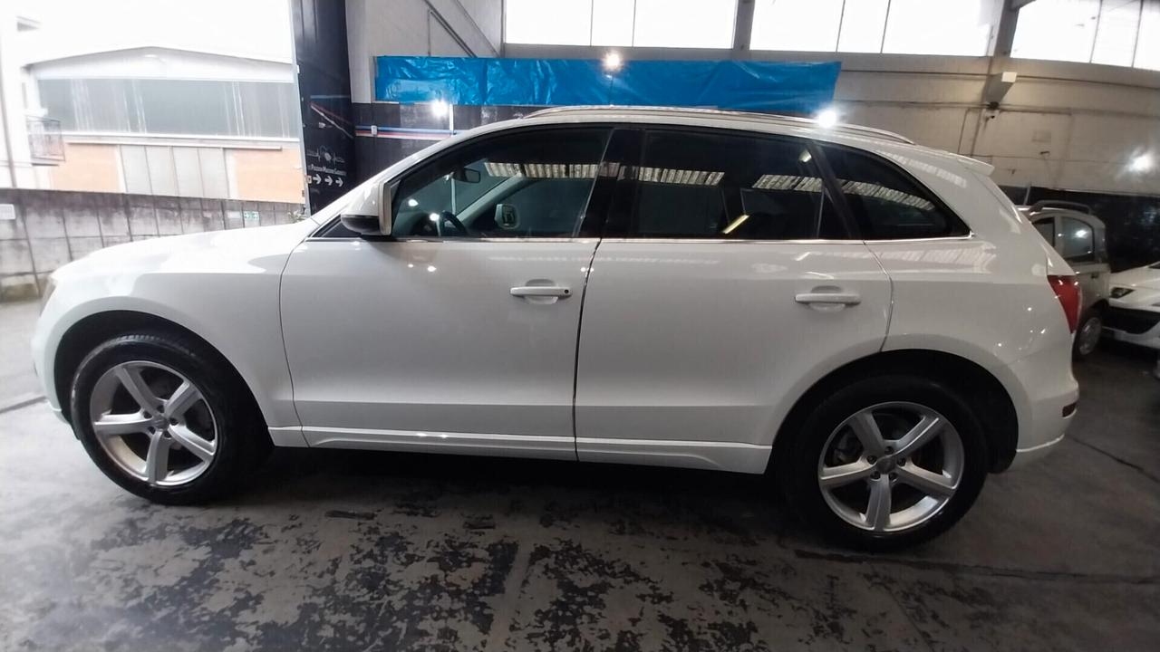 Audi Q5 2.0 TFSI 211cv quattro S-Tronic X Commerc