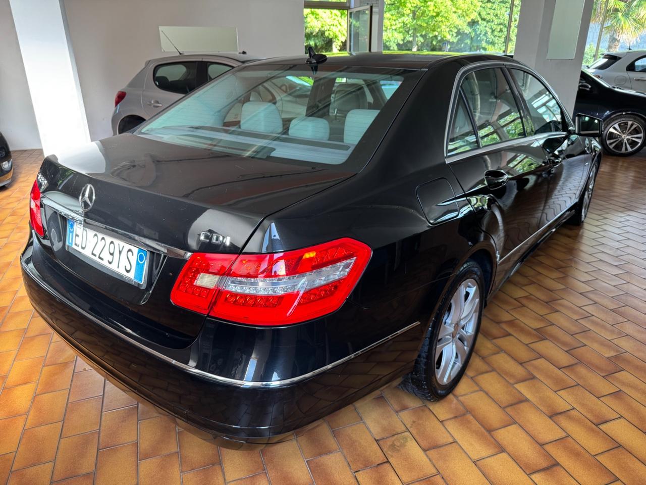 Mercedes-benz E 250 CDI AVANTGARDE EURO 5