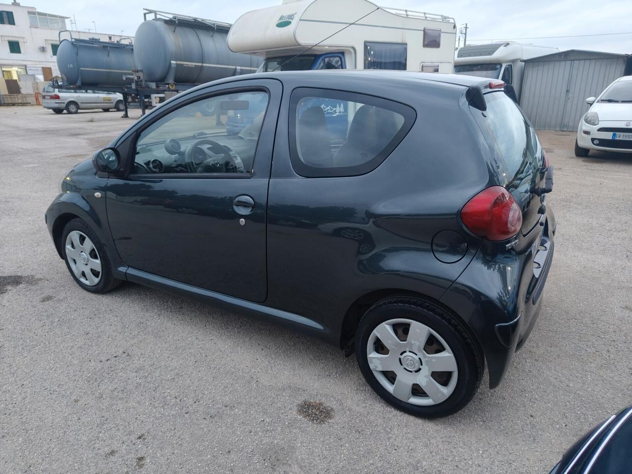 Toyota Aygo 1.0 VVT-i 3p Sol MMT